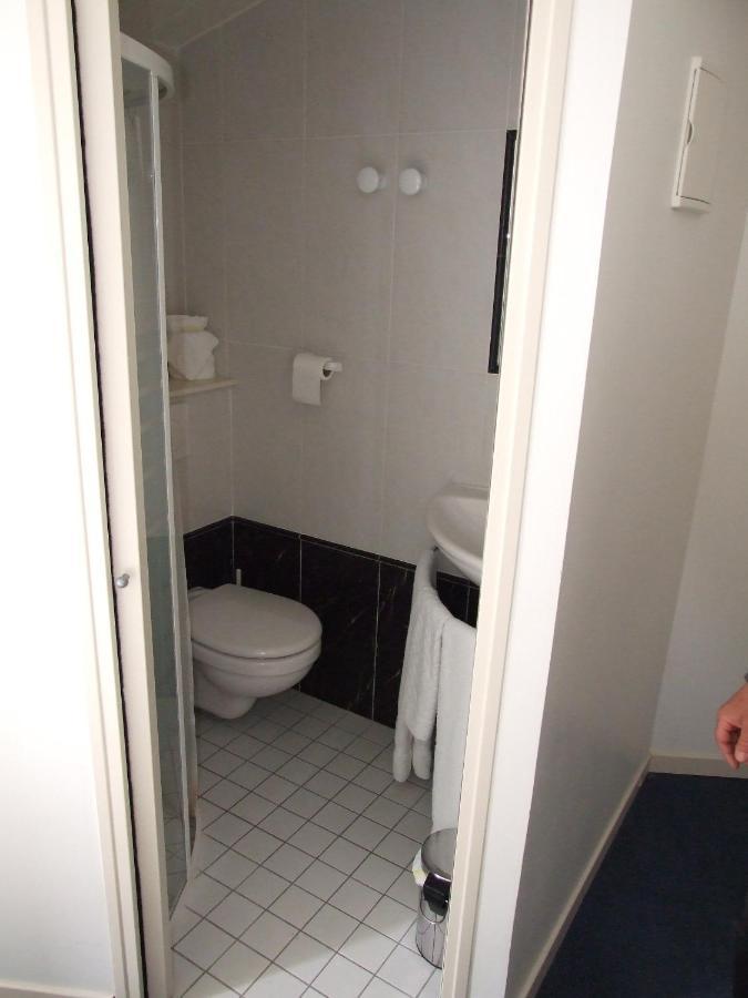 Le Concept Hotel Les Portes-en-Re Luaran gambar